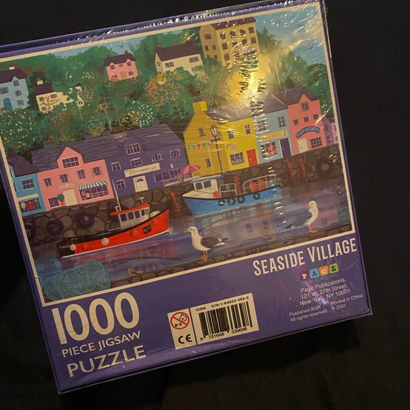 1000 piece puzzle🧩seaside village design🧩NWT🧩has never been opened🧩 - Picture 3 of 8